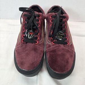 VansxDisney Descendents Stackform Burgundy Velvet Sneaker Womens 9